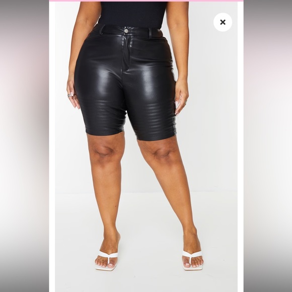 Faux Leather Black Shorts (US 16/UK 20) - Picture 2 of 5